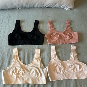 4 Aerie Scoop Bralettes